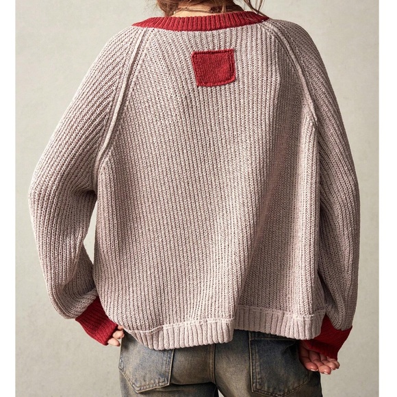 Cozy Color Block Button Down Oversized Cardigan - Picture 6 of 7